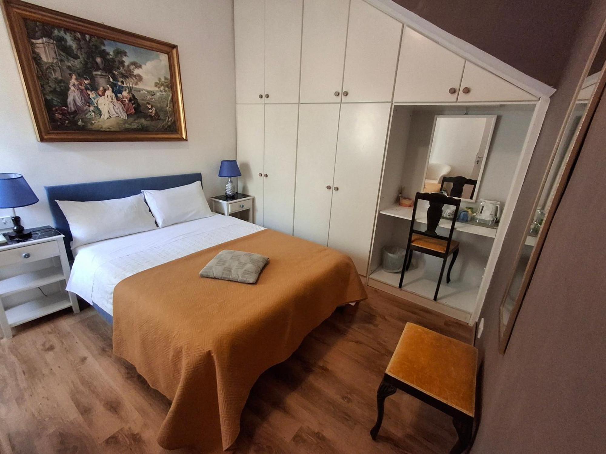 Saint Julian's Rotas B B&B 외부 사진